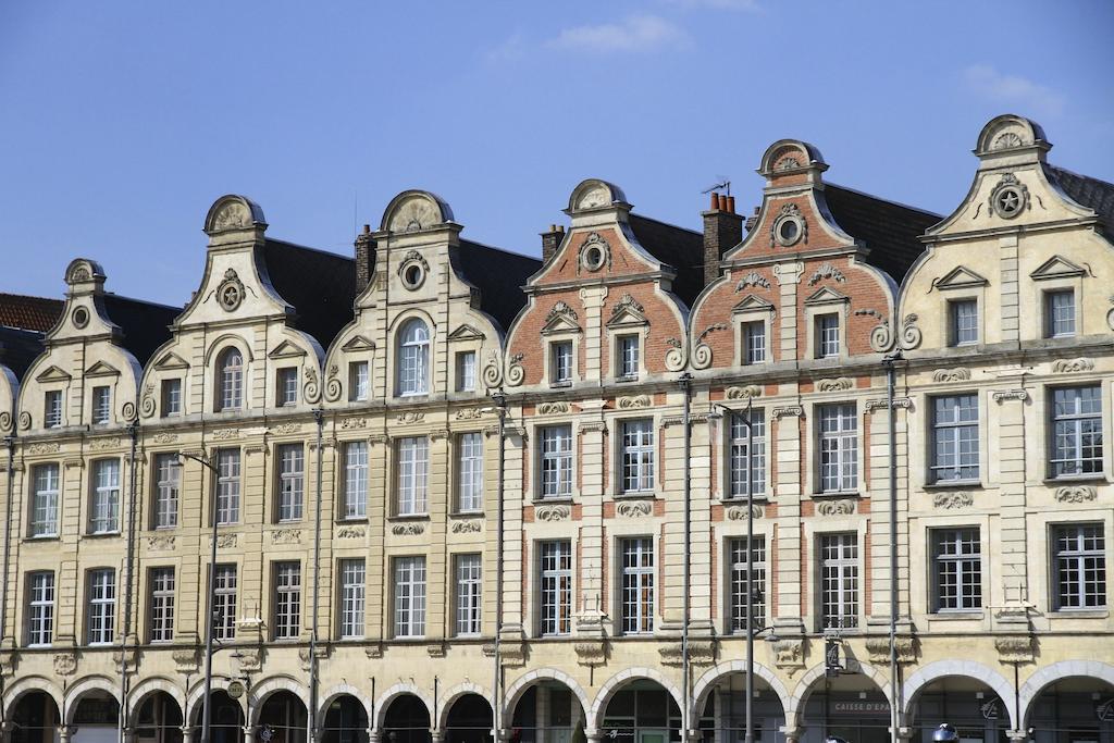 Chambre d'Hôtes Les Clés des Places Arras Quarto foto